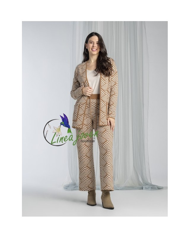 Conjunto Chaqueta Cárdigan y Pantalón