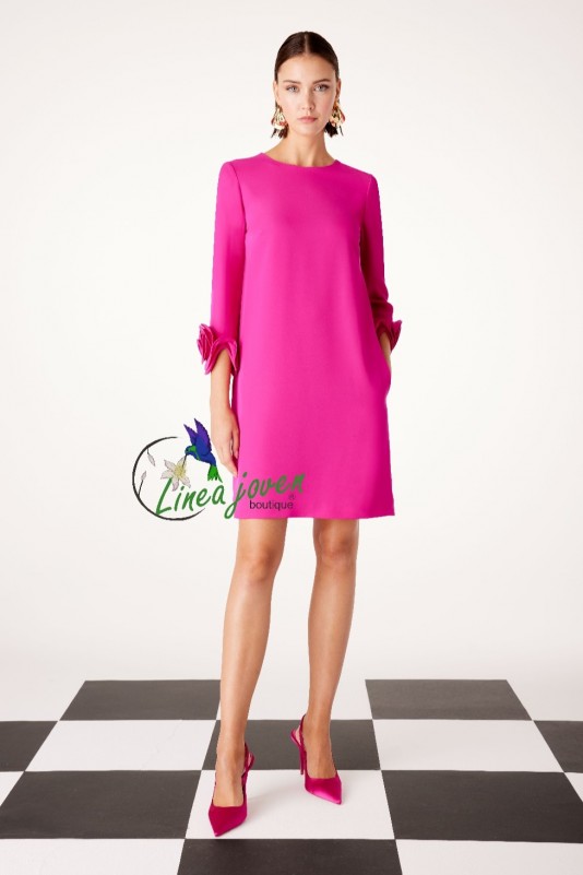 Vestido de fiesta corto liso fucsia